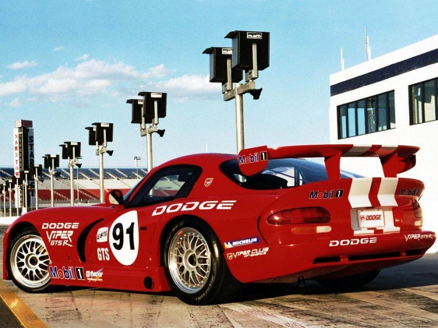  Dodge Viper GTS-R 1996 года  (фото 4 из 31)